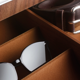 WARDROBE STATION |