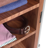 WARDROBE STATION |